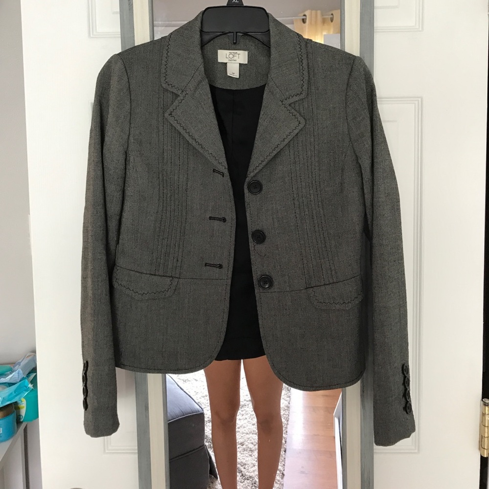 LOFT Grey blazer