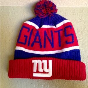 NY Giants Pom Beanie
