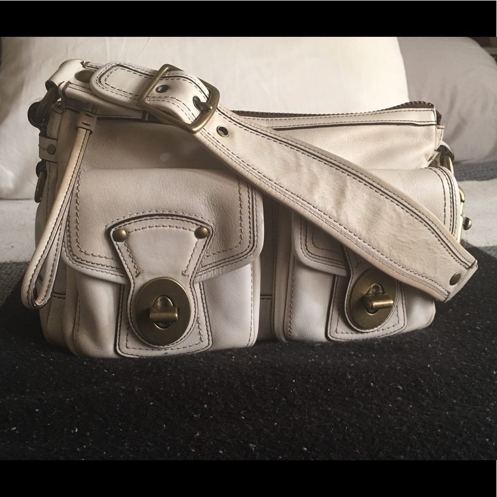 💥COACH Legacy Leather Shoulder Bag