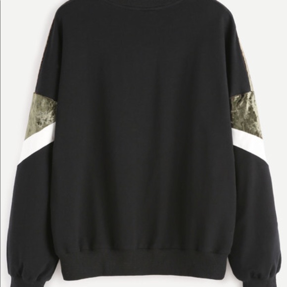 🍁Fall Velour Sweatshirt - Picture 2 of 6