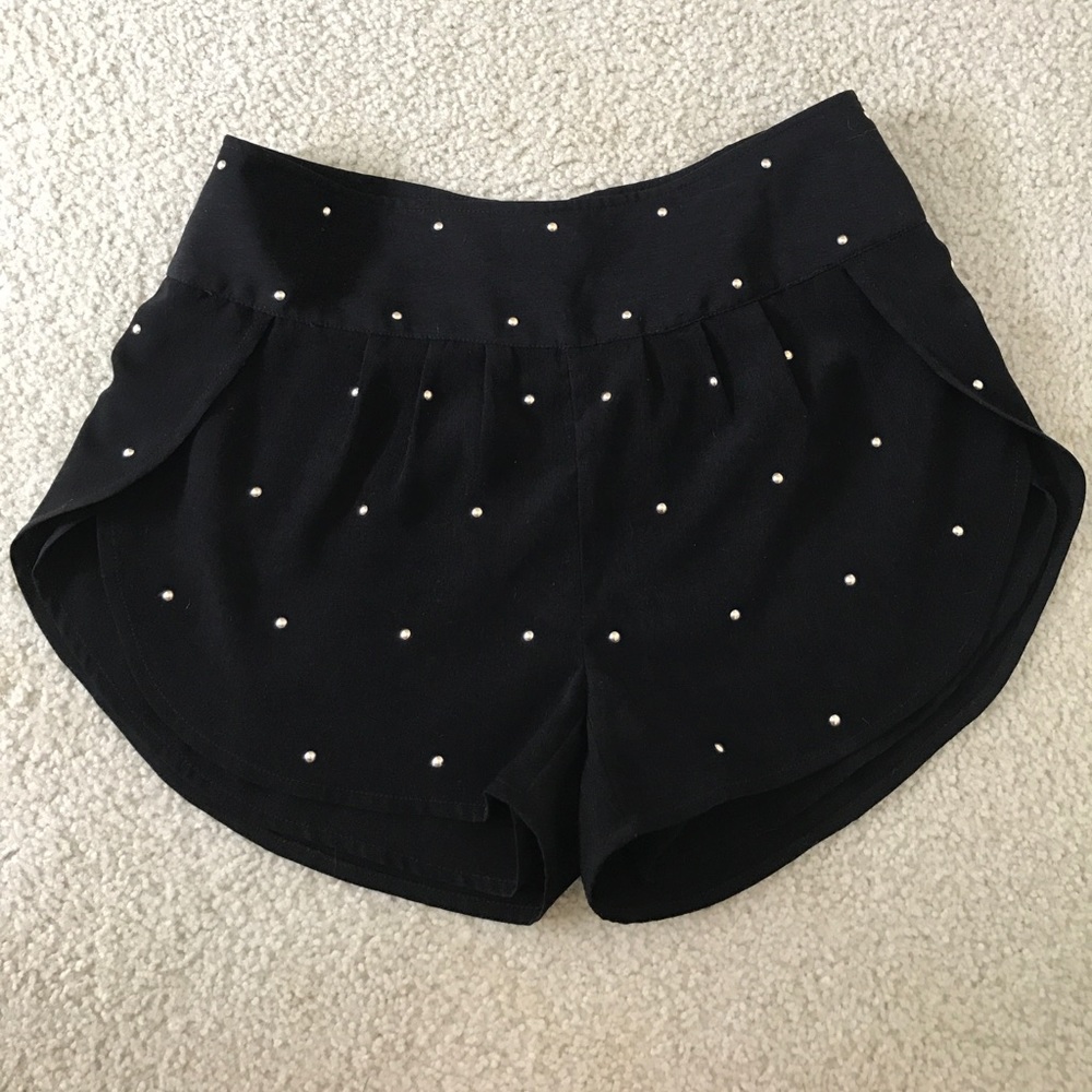 Amuse Society shorts