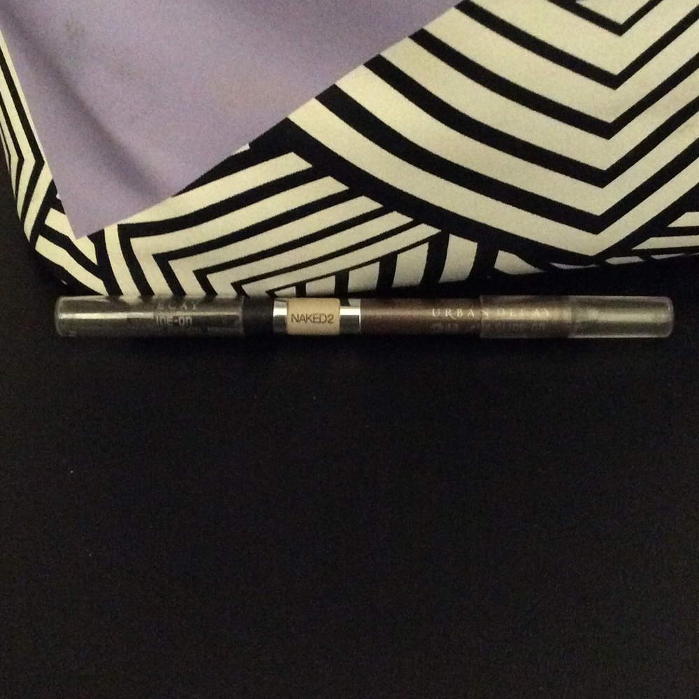 Urban decay glide on eyeliner