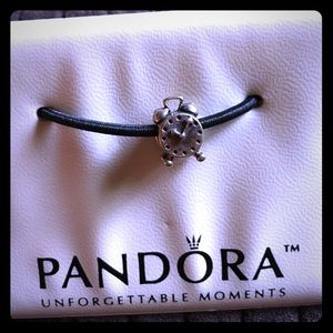 Clock Pandora charm