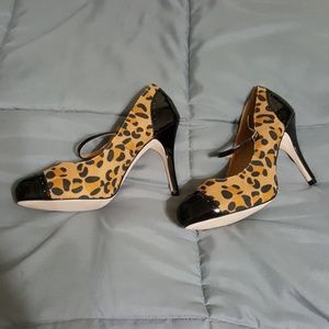 Just Fab stilettos, sz 10, leopard & patent leathe