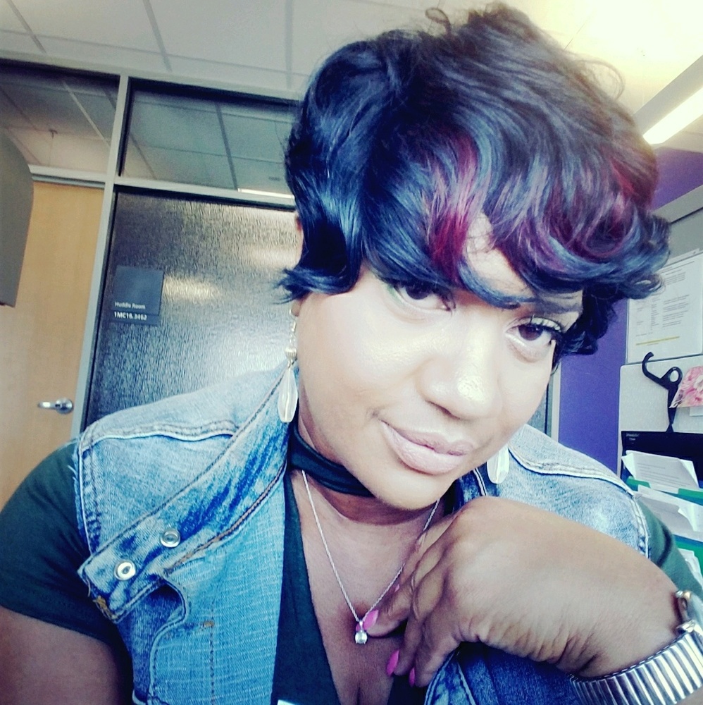 Meet your Posher, Hope