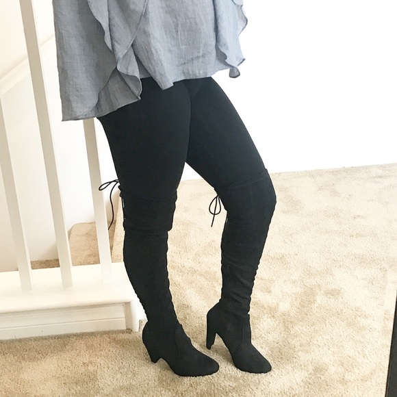 •LAST PAIR•Black thigh high boots - Picture 4 of 5