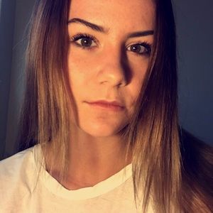 Meet your Posher, Melina