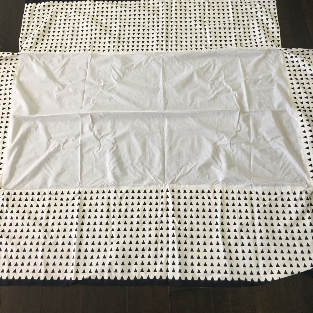 Land of Nod Crib skirt
