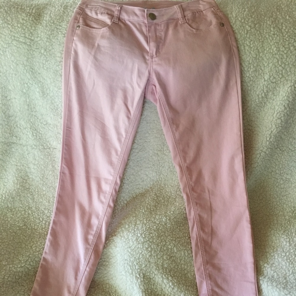 Light pink skinny pants