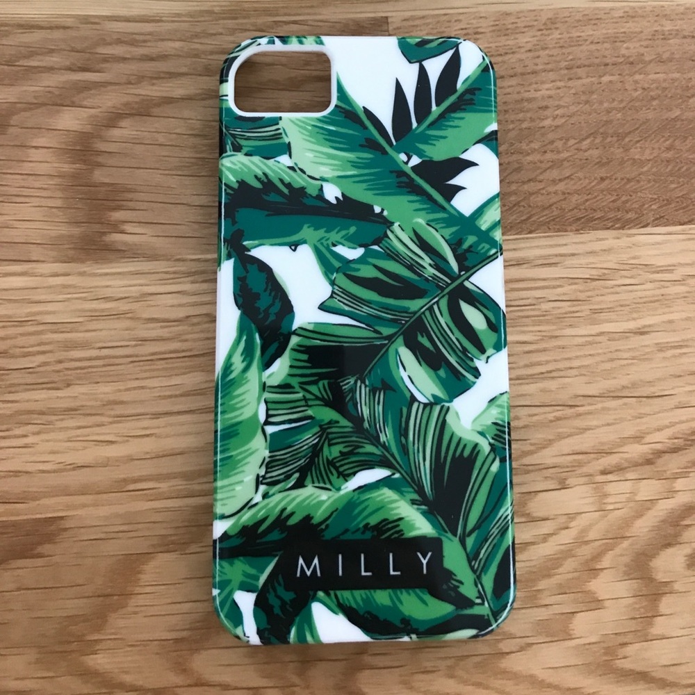 Great condition! iPhone 5 case.