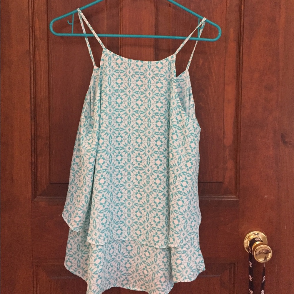 Cute summer top!