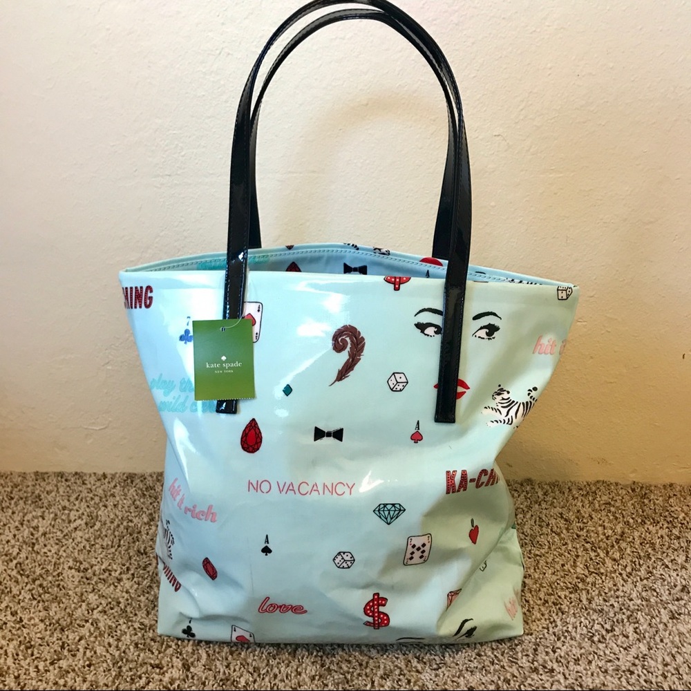 NWT Kate Spade ♠️ Daycation Bon Shopper Tote!