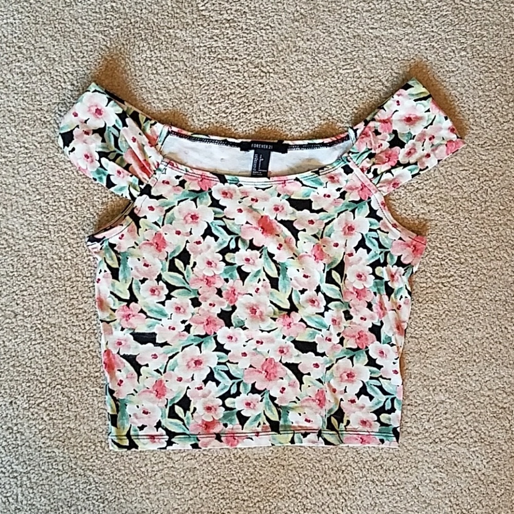 Forever 21 Flower crop top