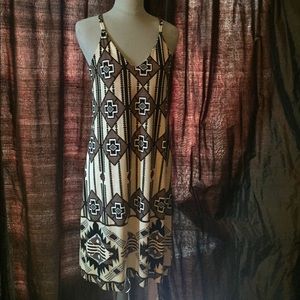 🎉Earth Born Aztec Print Dress🎉