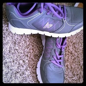 Running shoes