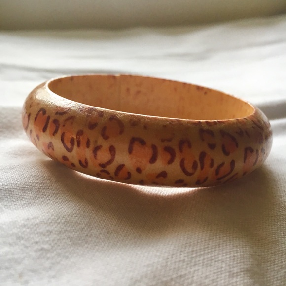 Cheetah Painted Wooden Bangles - Picture 3 of 4
