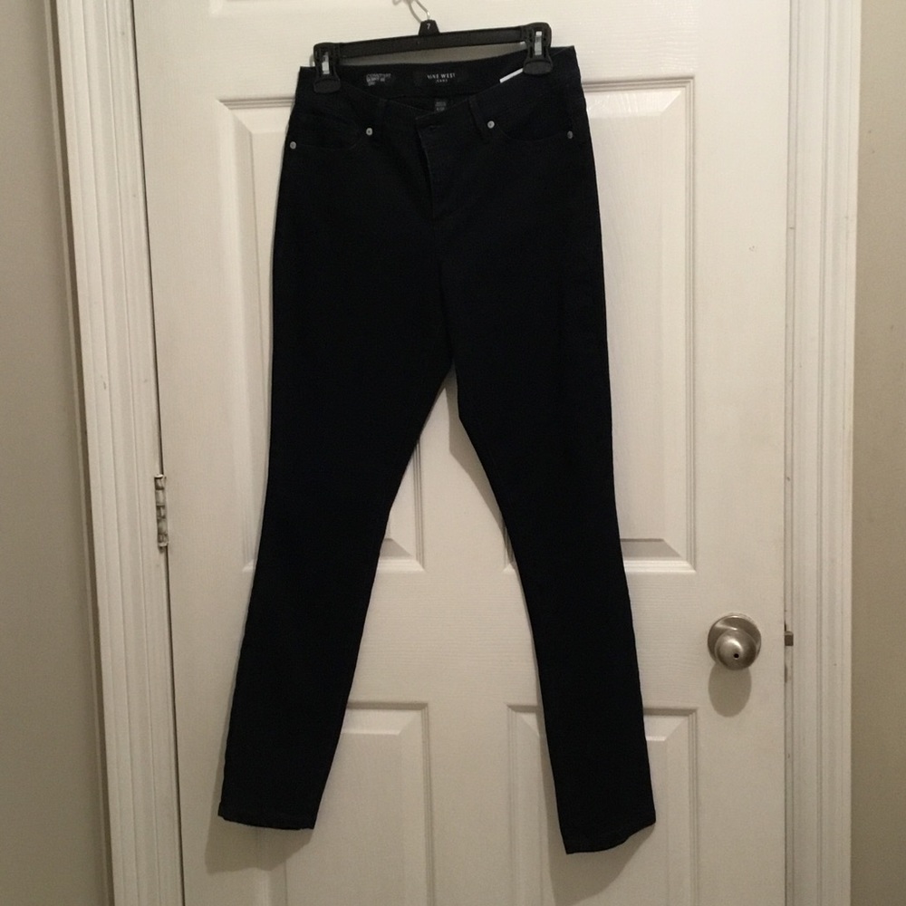 Nine West Jeans like new! Size 6/28! No flaws!