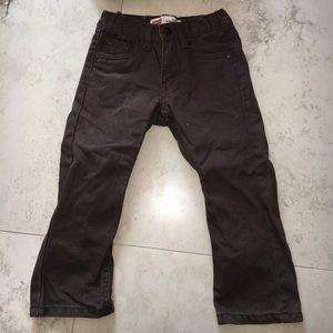 Levi's 513 Slim Straight Jeans