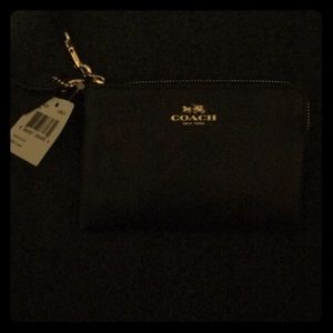 Coach wristlet black, never used