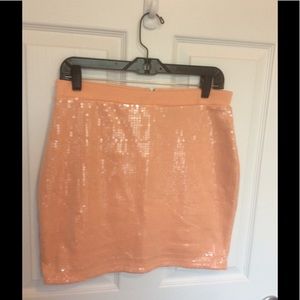 🍑H&M sequin skirt🍑