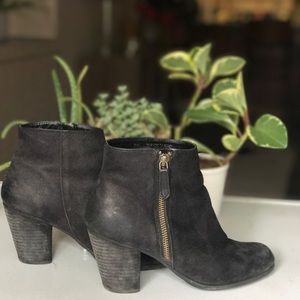 Black B.P. booties