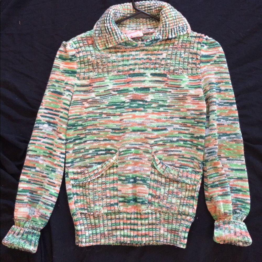 Vintage Village Square Sweater. Pockets. Collar. Rare. Fits a Small/Medium.