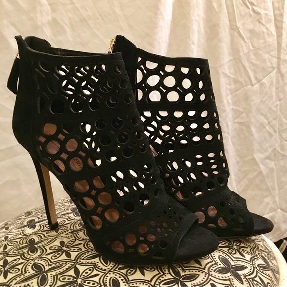 NWOB {BCBGMaxAzria} “Abay” Suede Cage Peep Toe Booties - Picture 3 of 8