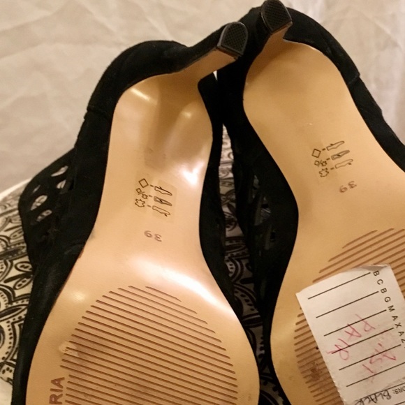 NWOB {BCBGMaxAzria} “Abay” Suede Cage Peep Toe Booties - Picture 6 of 8