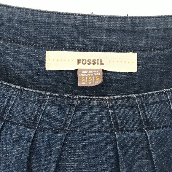 FOSSIL: Denim Pocket Dress - Picture 2 of 3