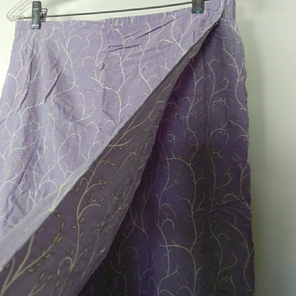 💜💜💜SAG HARBOR PRINT WRAP SKIRT SIZE L