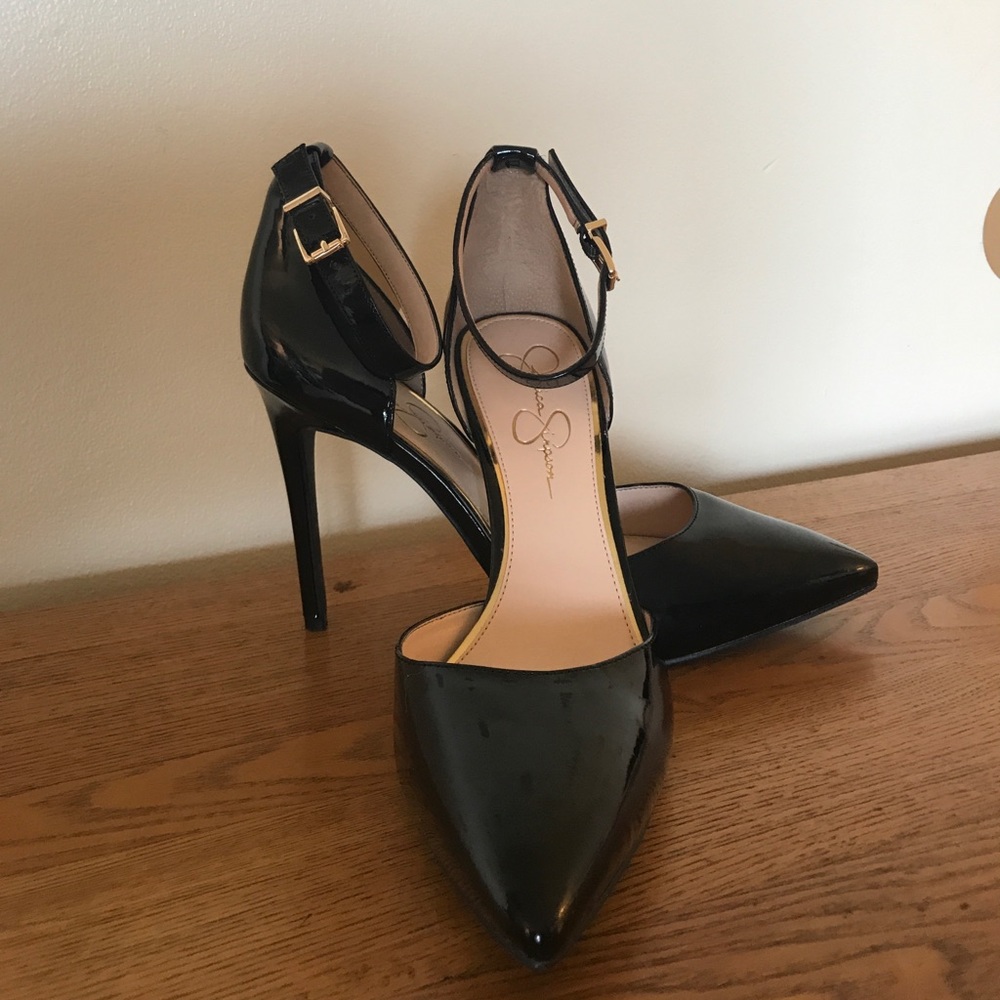 Jessica Simpson 4.5" D'Orsay Heels