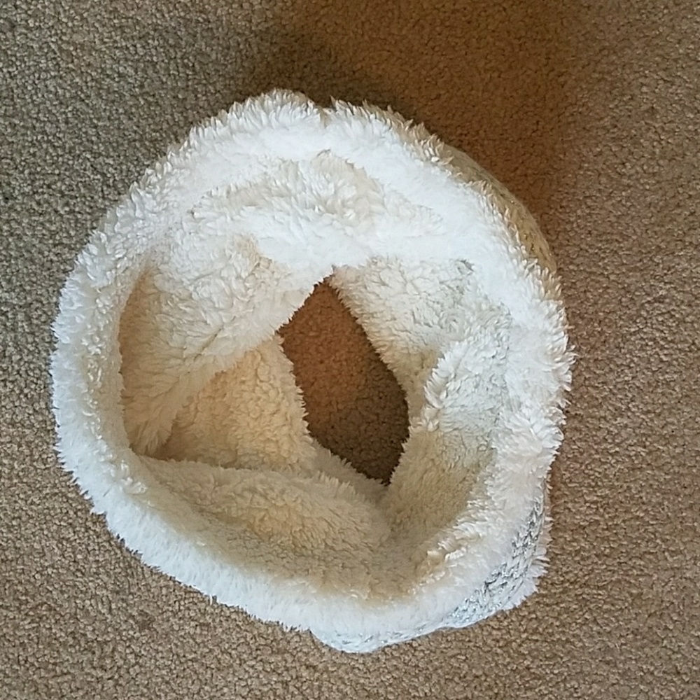 Infinity scarf - Picture 2 of 2