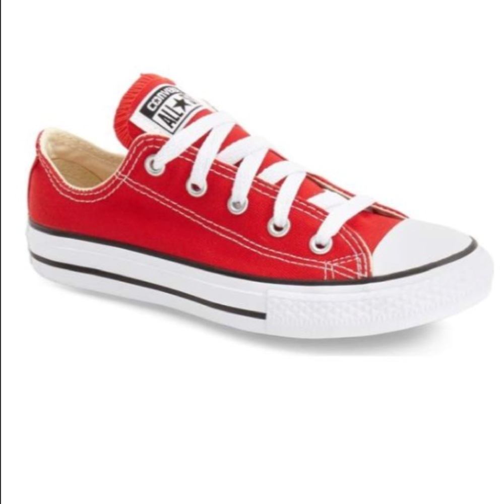 Red Low top kids converse