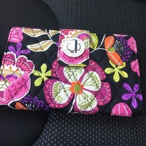Vera Bradley RFID Turn Lock Wallet