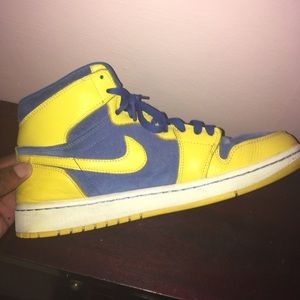Nike Air Jordan 1 Retro "Laneys" size 9.5