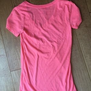 PINK v-neck t shirt