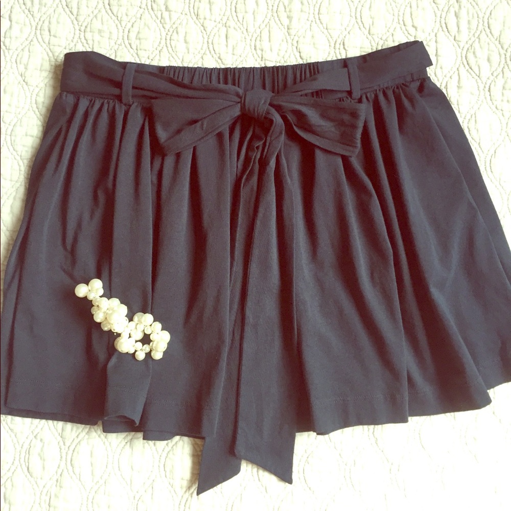 🍂THEORY Black Swing Skirt with Pockets