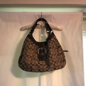 Coach Signature Handbag in Brown
