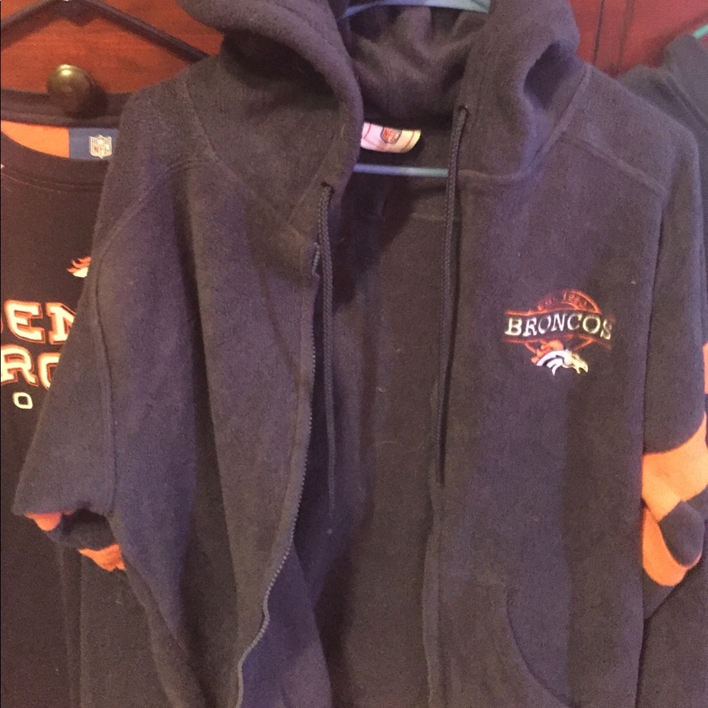 Zip up fleece hoodie Broncos