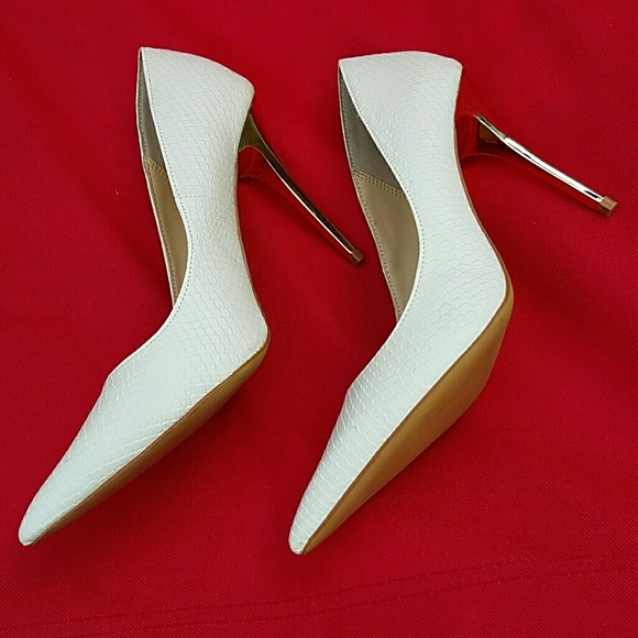 🎉HP🎉 High Heels - Picture 3 of 8