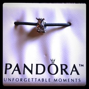 Giraffe Pandora charm