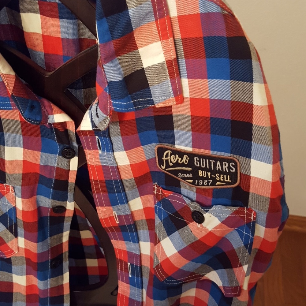 Aeropostale long sleeve button down shirt