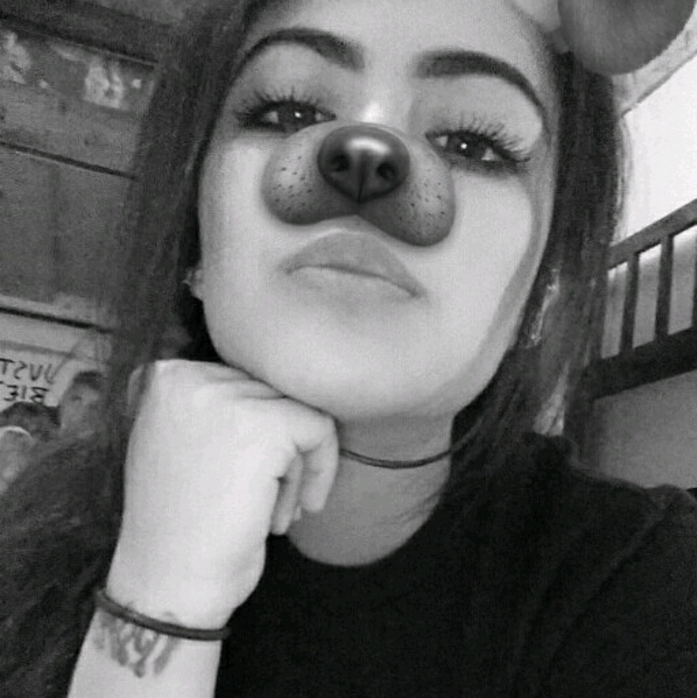 Meet your Posher, Ashley