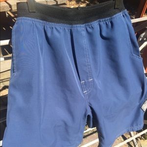 Men's Lightweight prAna shorts