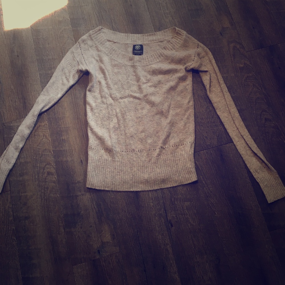 American Eagle sweater