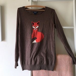 Tan lightweight sweater with fox on front