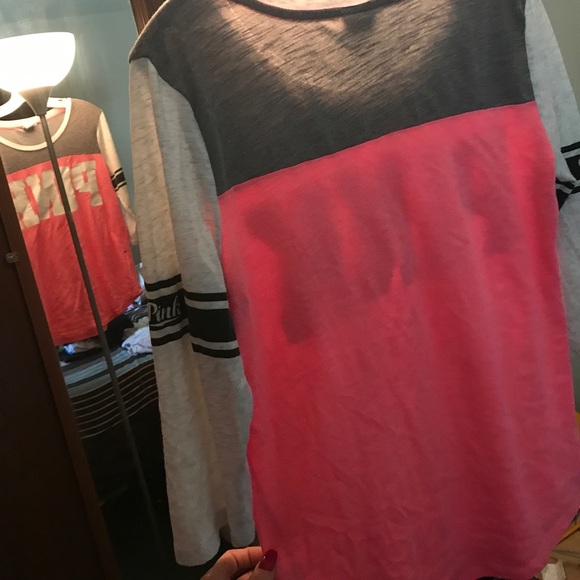 Victoria secret fall shirt - Picture 2 of 3