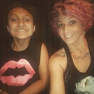 Meet your Posher, Leslie