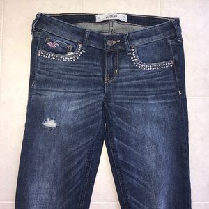 HOLLISTER Ripped Jeans w/ Gem Pocket Details - 3