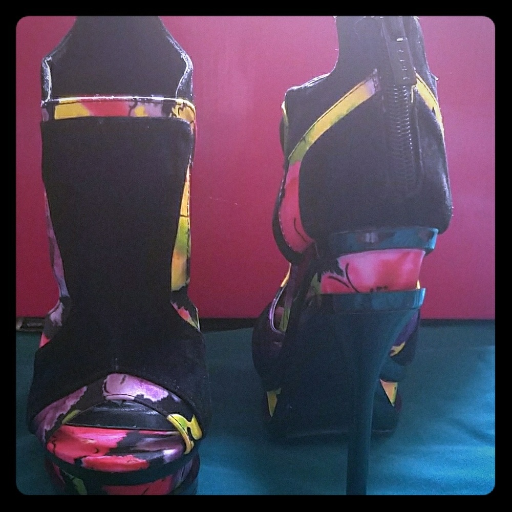 ALBA Hot and Sassy Heels!